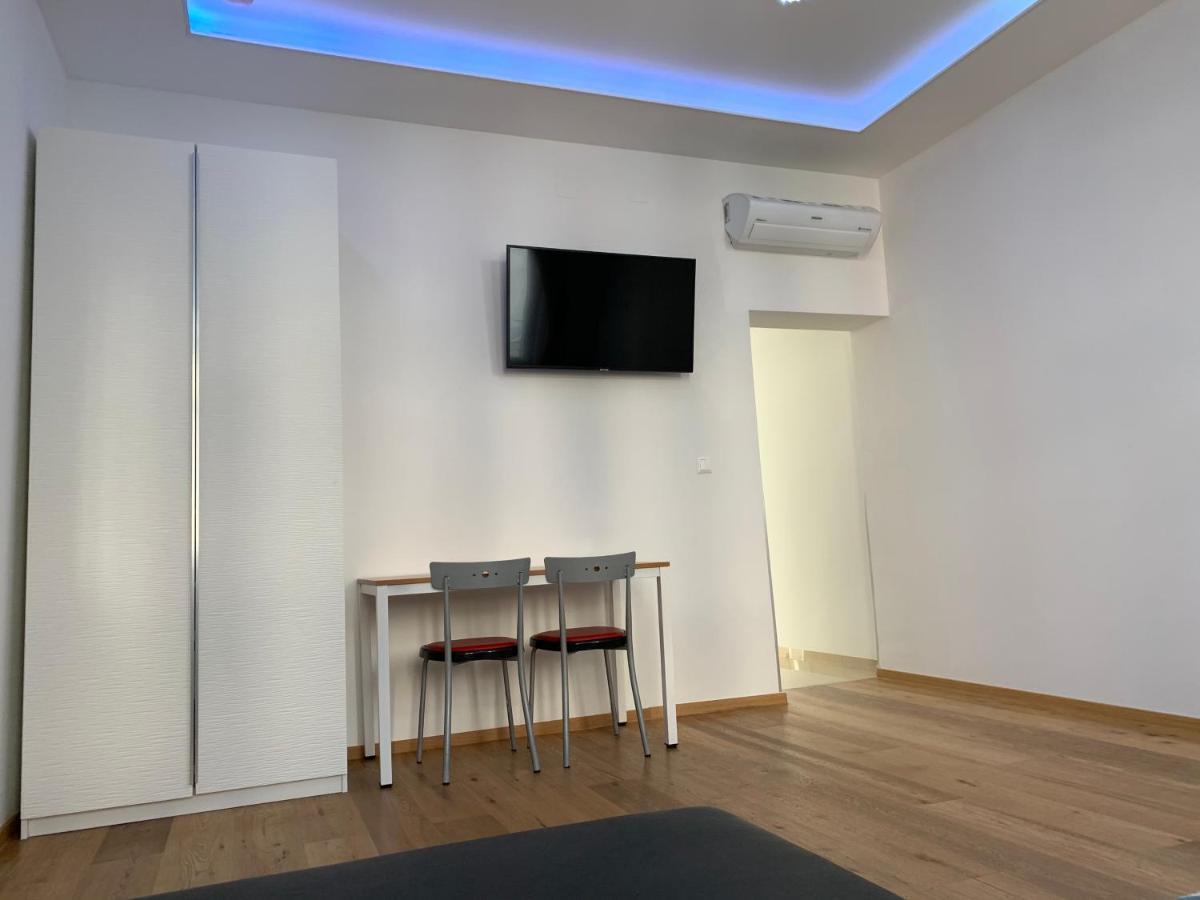 וינה Colony Apartments מראה חיצוני תמונה