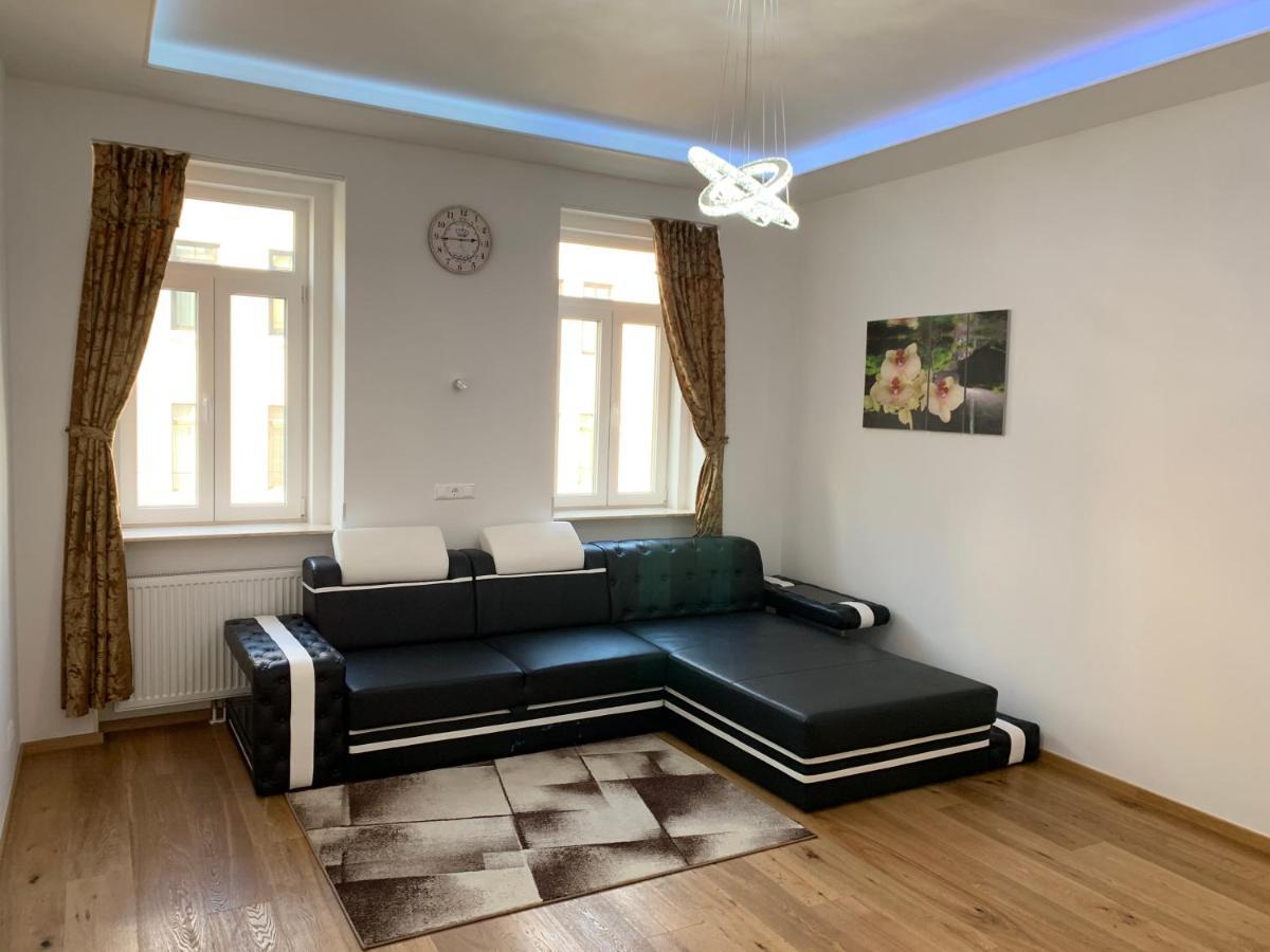 וינה Colony Apartments מראה חיצוני תמונה